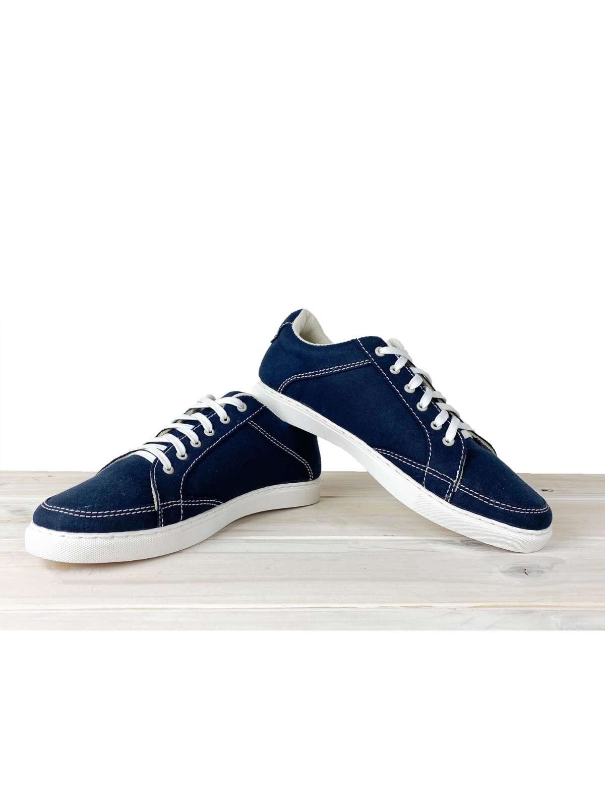 Navy Linen Shoe