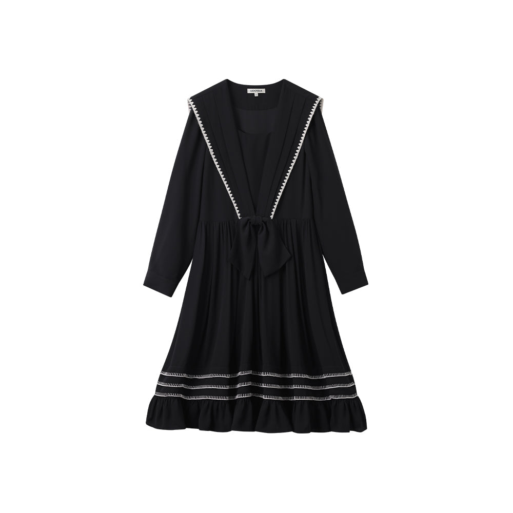 Sailor Collar Smocked Black Dress