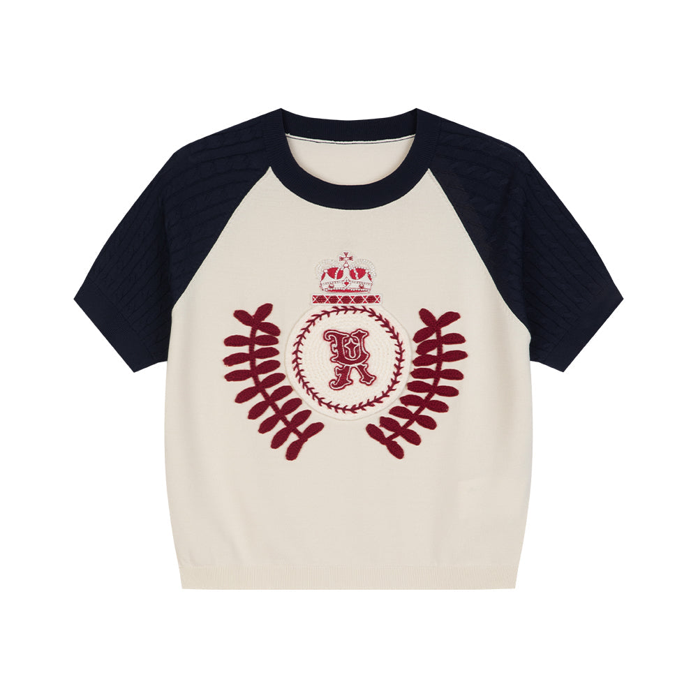 Raglan Short-sleeved Embroidered Top